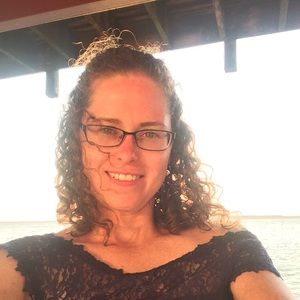 Meet your Posher, Michaela